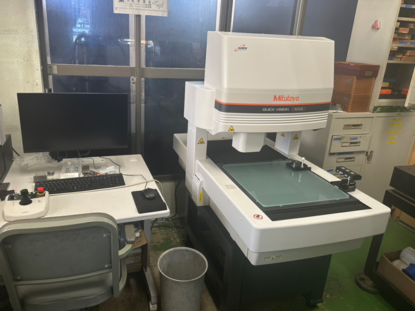 CNC画像測定器